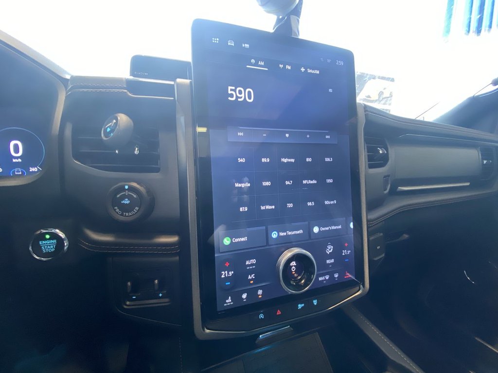 2024 Ford Expedition Platinum in Alliston, Ontario - 16 - w1024h768px