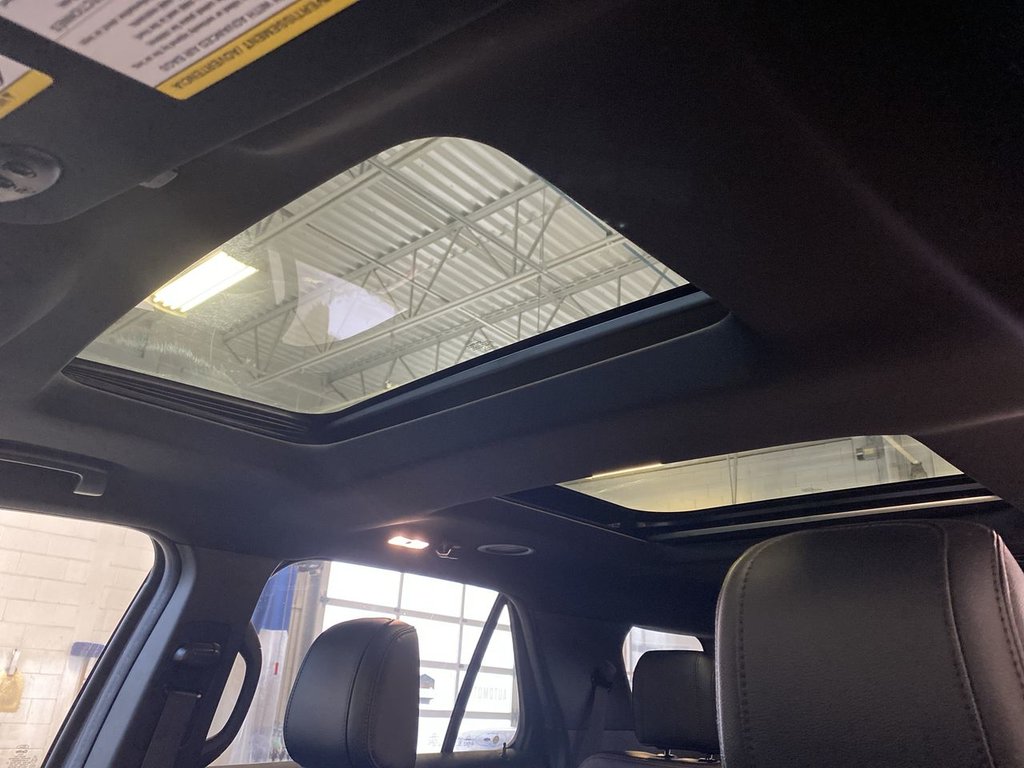 2018 Ford Explorer XLT in Alliston, Ontario - 22 - w1024h768px