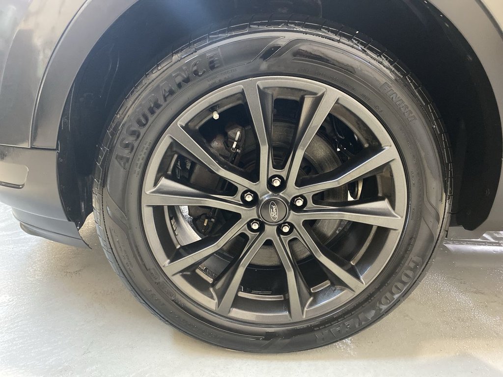 2018 Ford Explorer XLT in Alliston, Ontario - 10 - w1024h768px