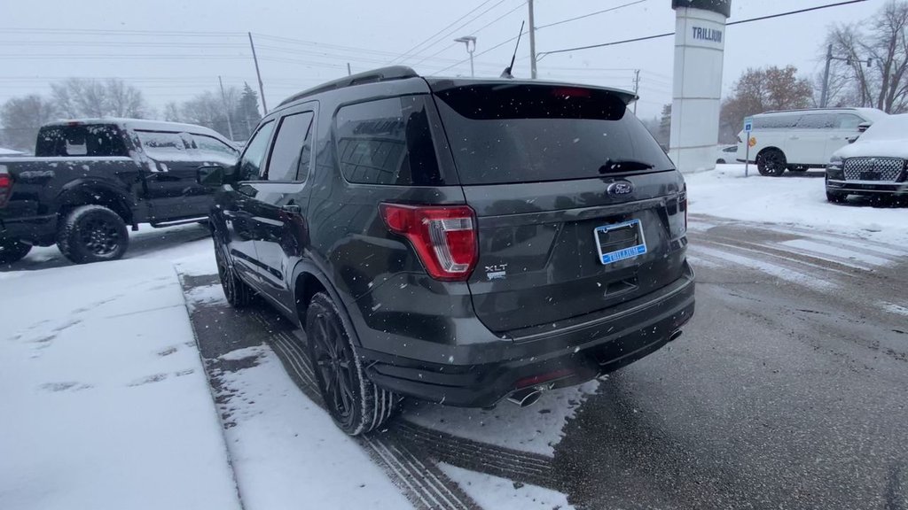 2018 Ford Explorer XLT in Alliston, Ontario - 7 - w1024h768px