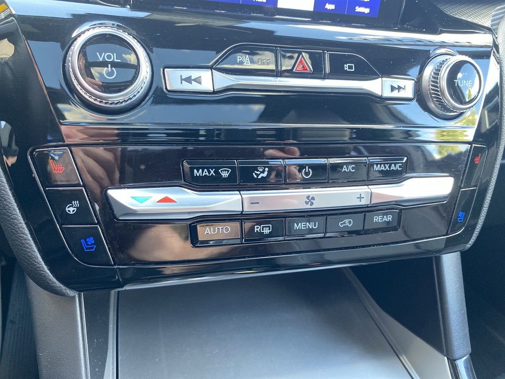 2021 Ford Explorer ST in Alliston, Ontario - 19 - w1024h768px