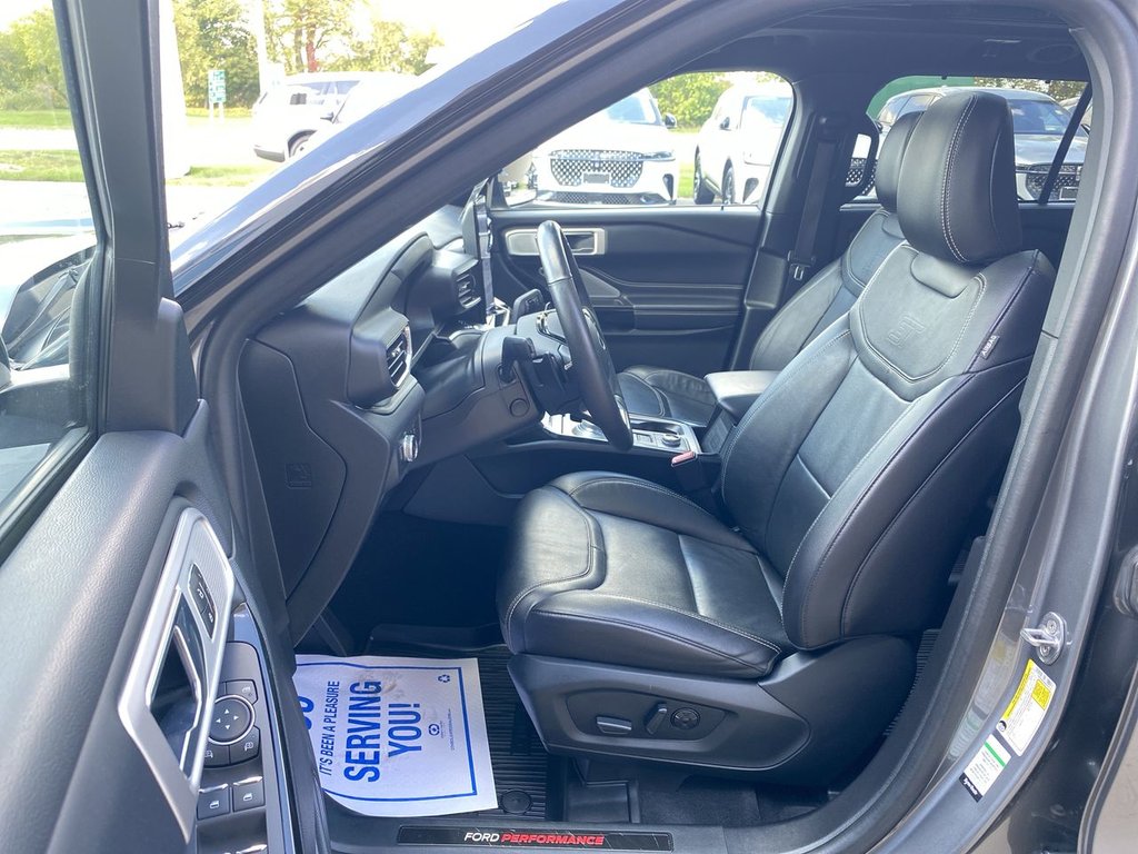 2021 Ford Explorer ST in Alliston, Ontario - 11 - w1024h768px