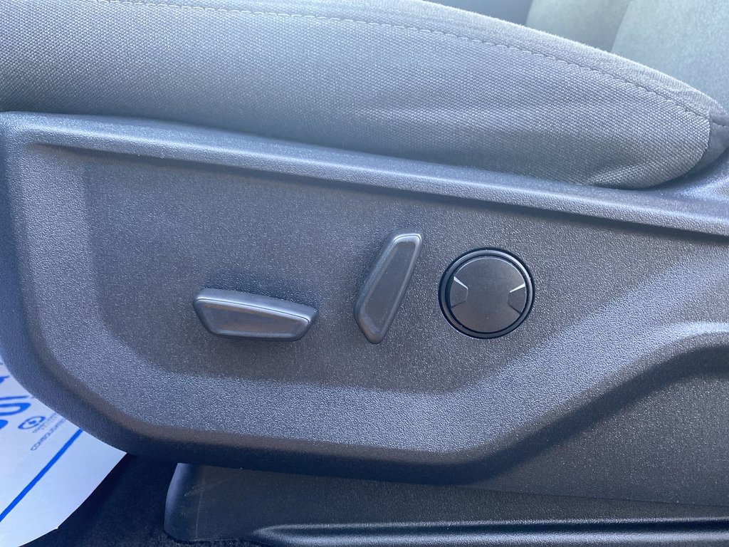 2022 Ford F-150 XLT in Alliston, Ontario - 12 - w1024h768px