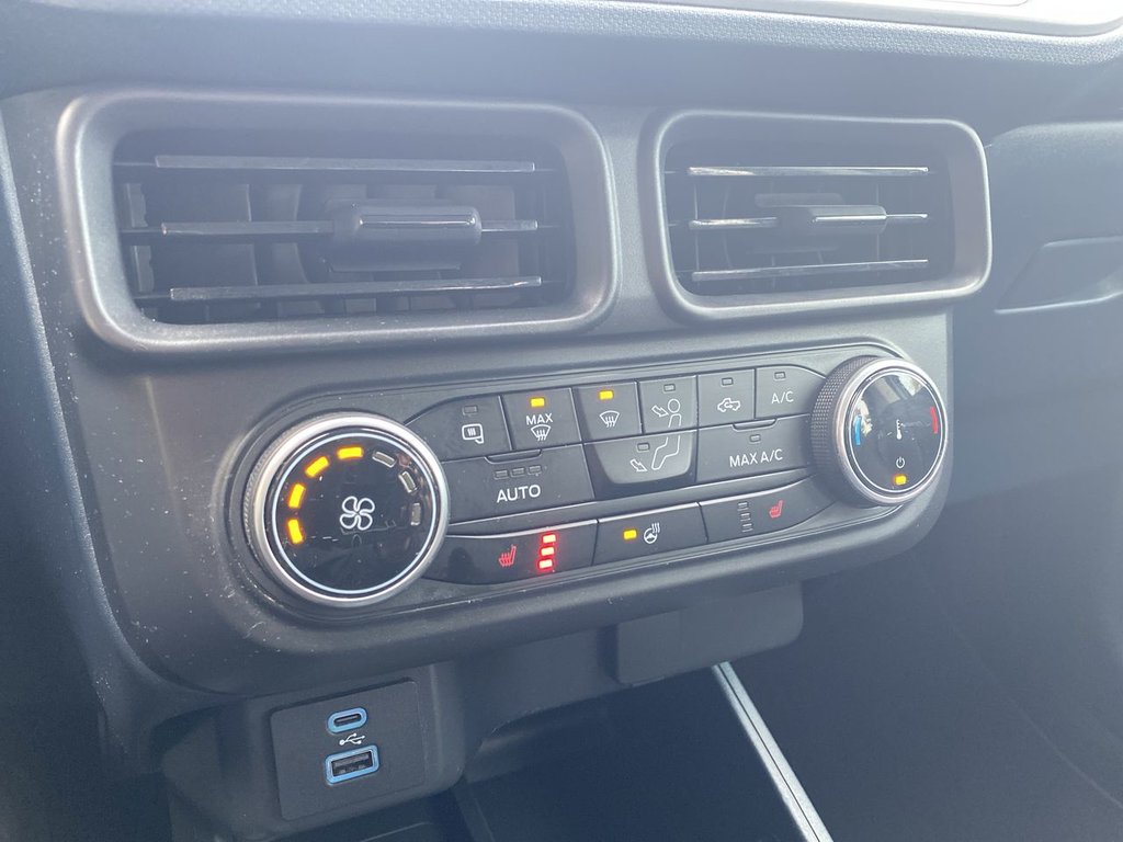 2024 Ford Maverick XLT in Alliston, Ontario - 18 - w1024h768px