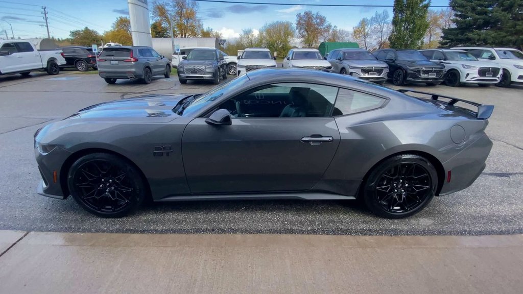 Ford Mustang  2024 à Alliston, Ontario - 5 - w1024h768px