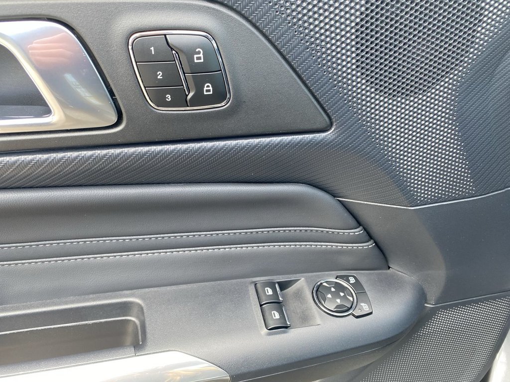 Ford Mustang  2024 à Alliston, Ontario - 13 - w1024h768px