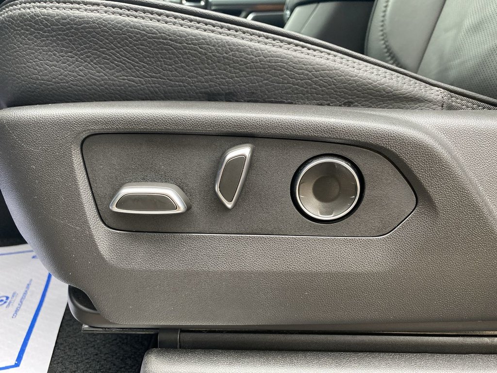 2025 GMC Sierra 1500 Denali in Alliston, Ontario - 12 - w1024h768px