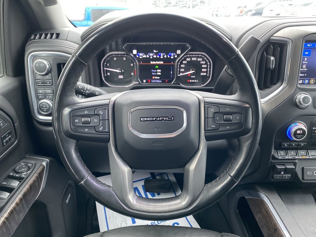 2023 GMC Sierra 2500HD Denali in Alliston, Ontario - 14 - w1024h768px