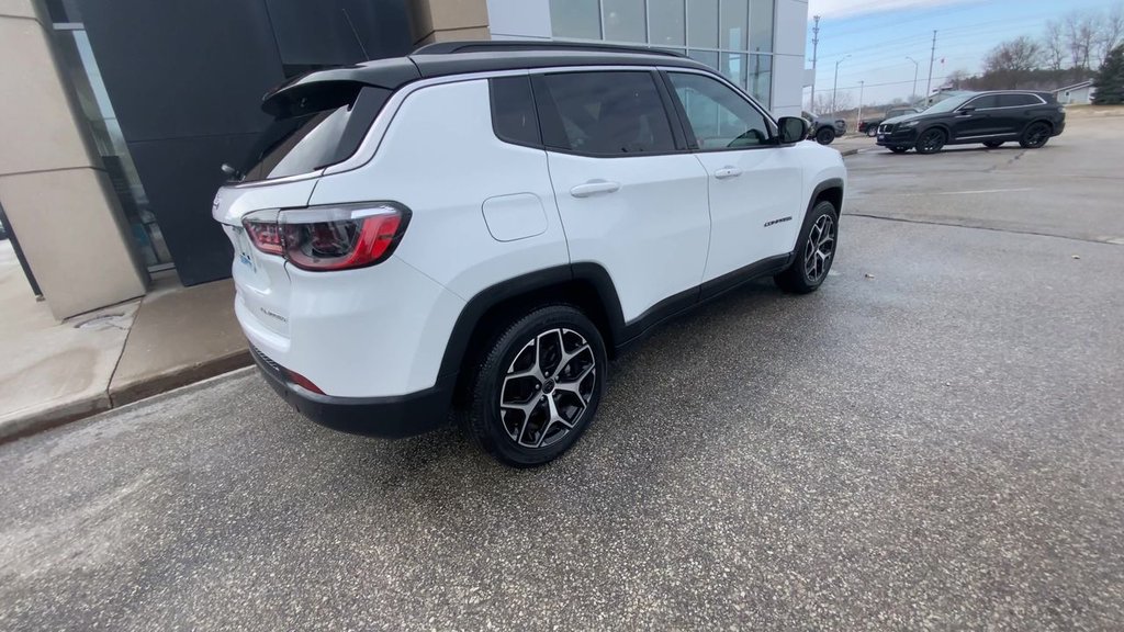 2025 Jeep Compass Limited in Alliston, Ontario - 8 - w1024h768px