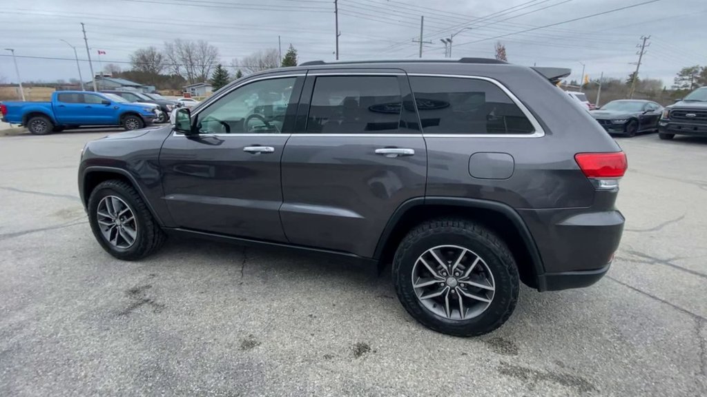 2017  Grand Cherokee Limited in Alliston, Ontario - 6 - w1024h768px