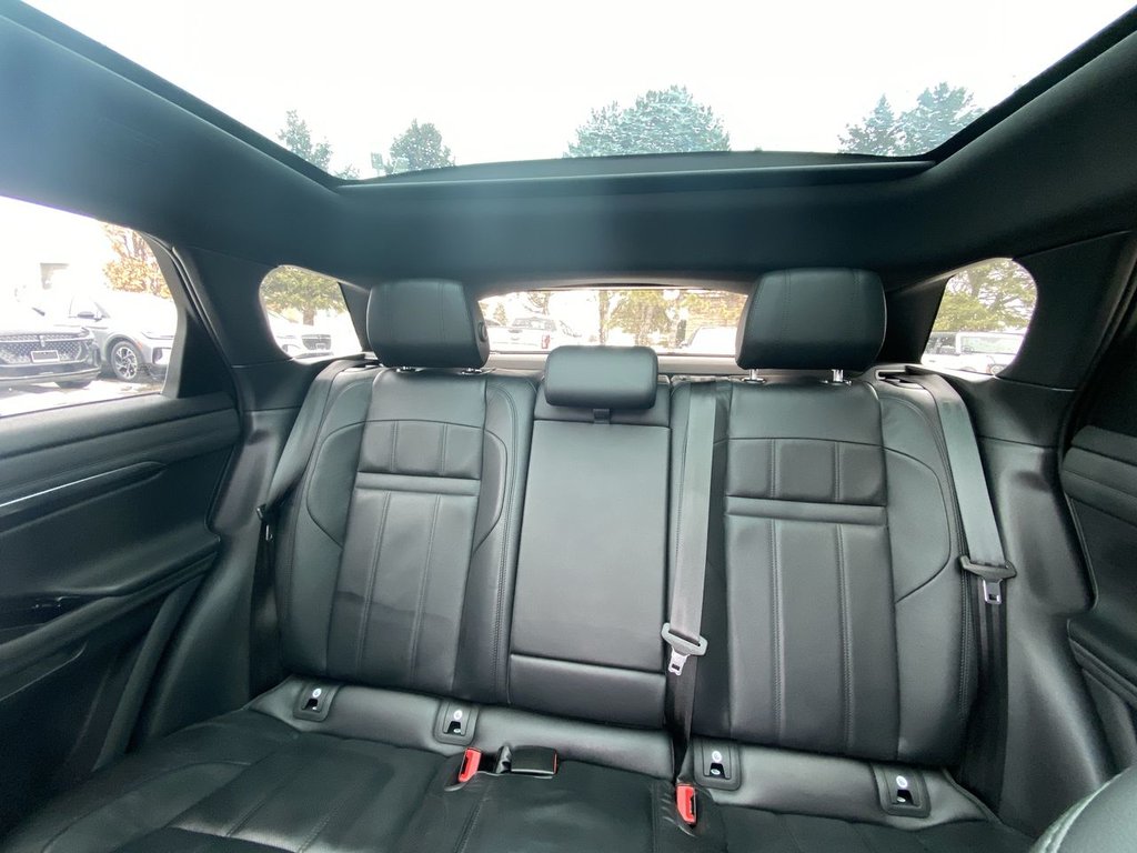 2020 Land Rover Range Rover Evoque R-Dynamic SE in Alliston, Ontario - 22 - w1024h768px