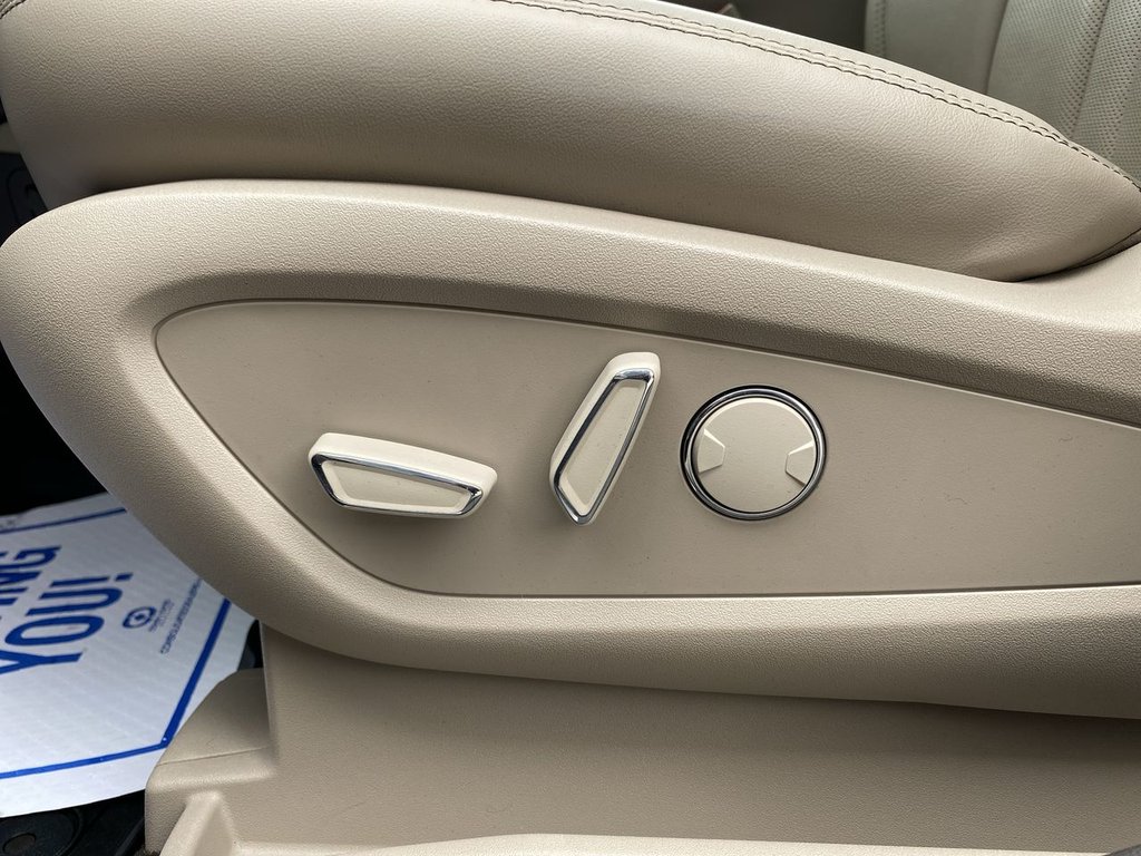 2022 Lincoln Nautilus Reserve in Alliston, Ontario - 12 - w1024h768px