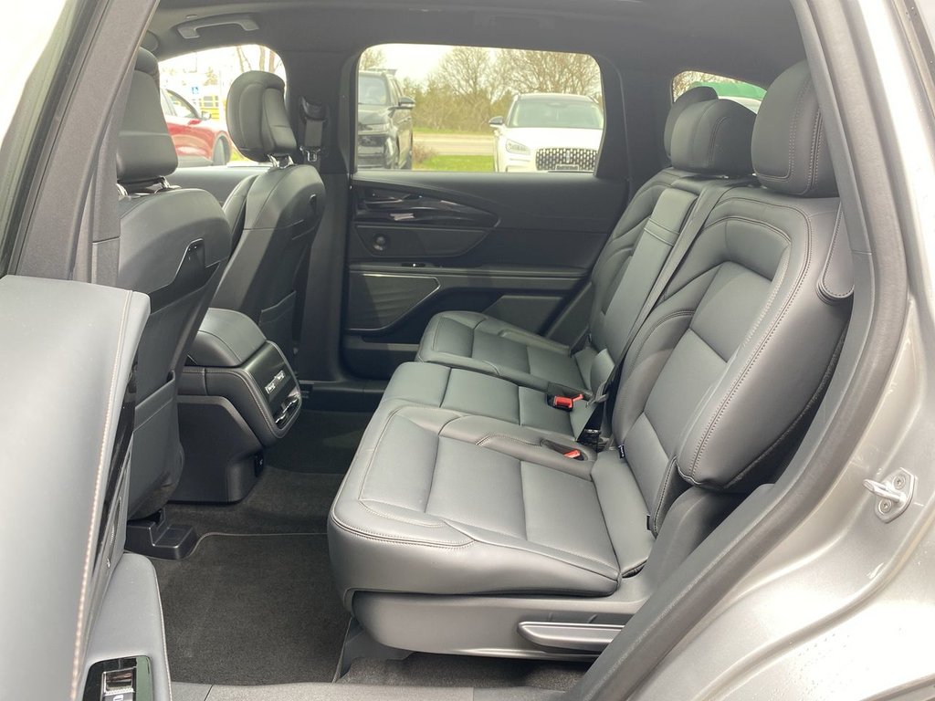 2025 Lincoln NAUTILUS PREMIERE in Alliston, Ontario - 23 - w1024h768px