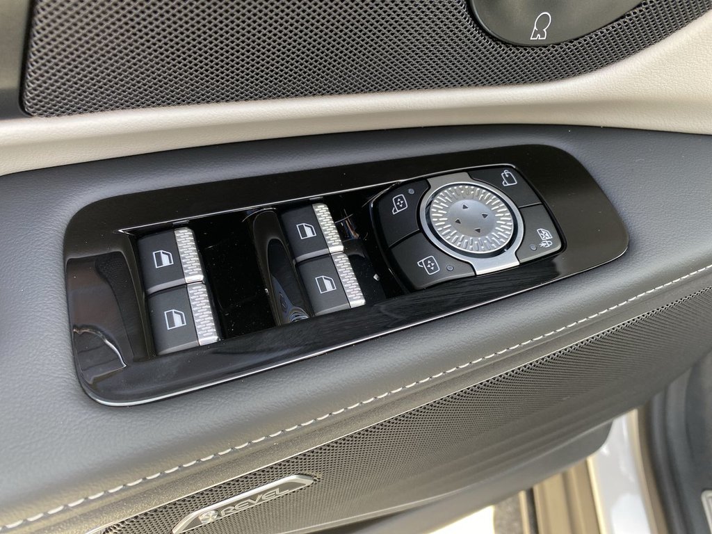 2025 Lincoln NAUTILUS PREMIERE in Alliston, Ontario - 13 - w1024h768px