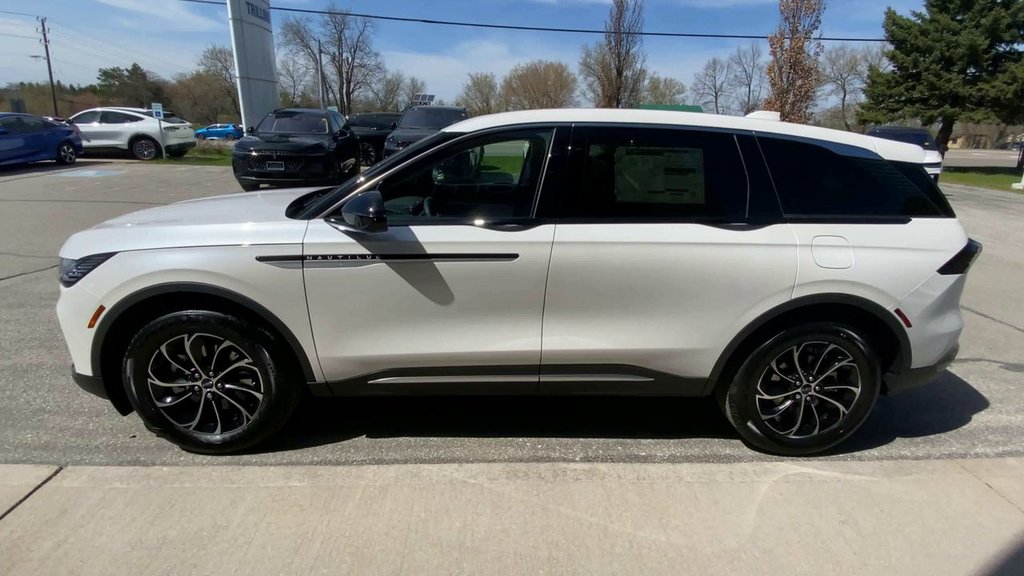 2025 Lincoln NAUTILUS PREMIERE in Alliston, Ontario - 5 - w1024h768px