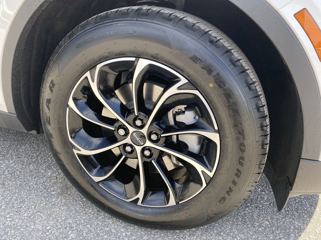 2025 Lincoln NAUTILUS PREMIERE in Alliston, Ontario - 10 - w1024h768px