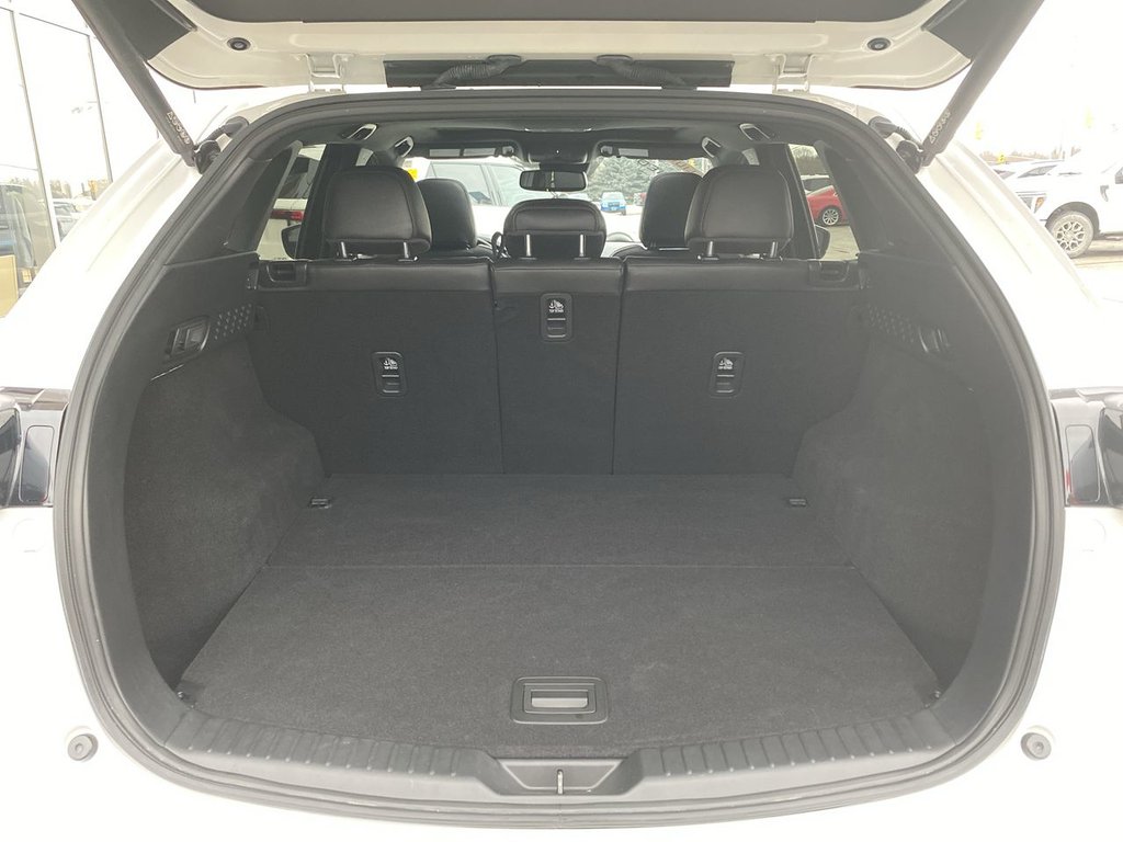 2025 Mazda CX-5 Sport Design in Alliston, Ontario - 24 - w1024h768px