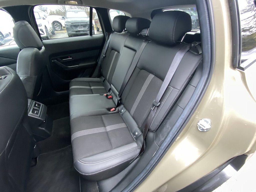 Mazda CX-50 GS-L 2024 à Alliston, Ontario - 22 - w1024h768px
