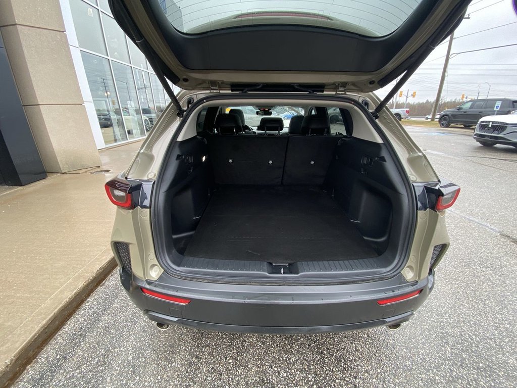 Mazda CX-50 GS-L 2024 à Alliston, Ontario - 23 - w1024h768px