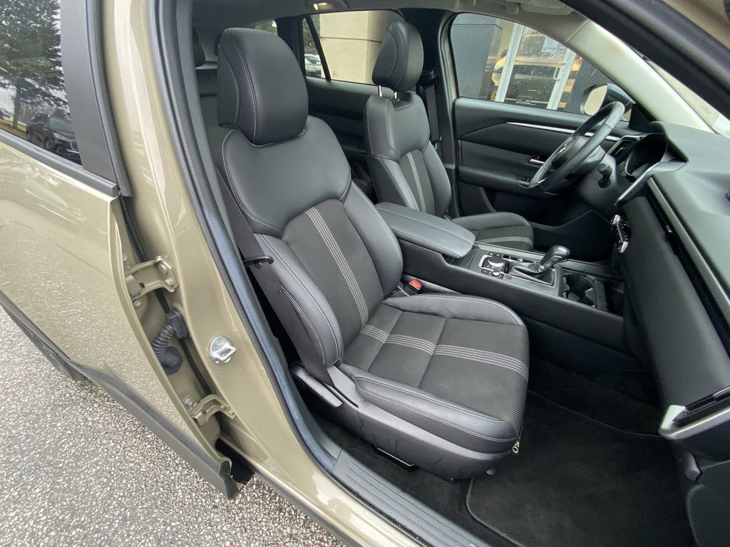 Mazda CX-50 GS-L 2024 à Alliston, Ontario - 24 - w1024h768px
