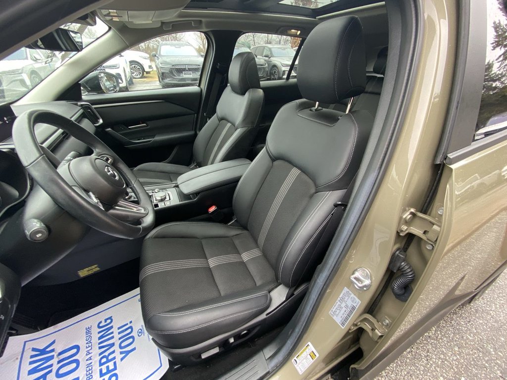 Mazda CX-50 GS-L 2024 à Alliston, Ontario - 11 - w1024h768px
