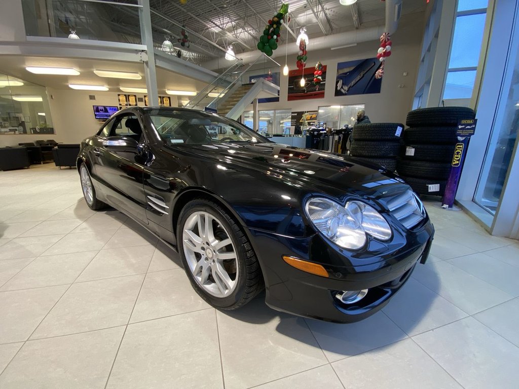 2008 Mercedes-Benz SL-Class 5.5L V8 in Alliston, Ontario - 2 - w1024h768px