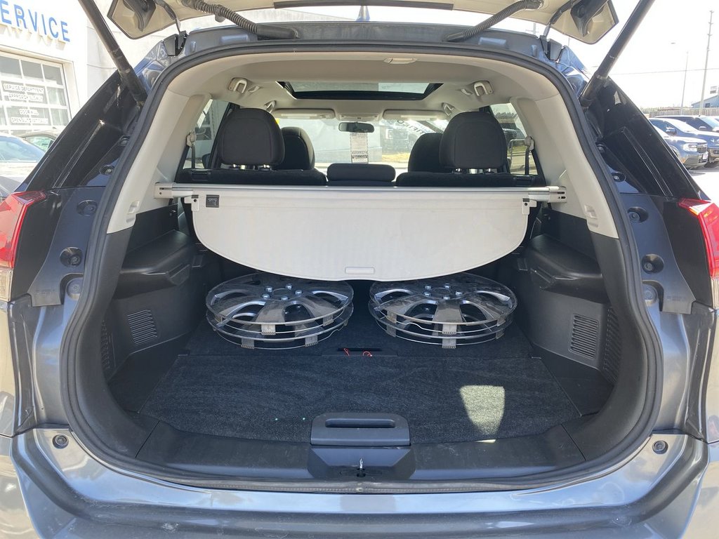 2018 Nissan Rogue in Alliston, Ontario - 24 - w1024h768px