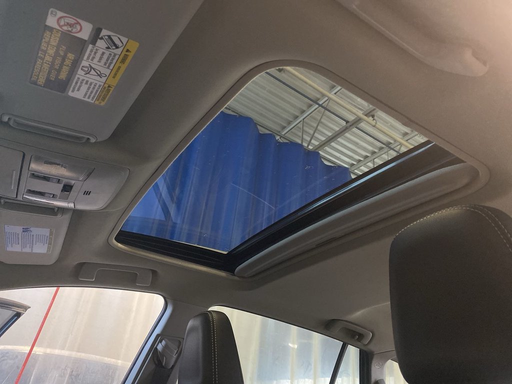 2018 Toyota RAV4 Limited in Alliston, Ontario - 22 - w1024h768px