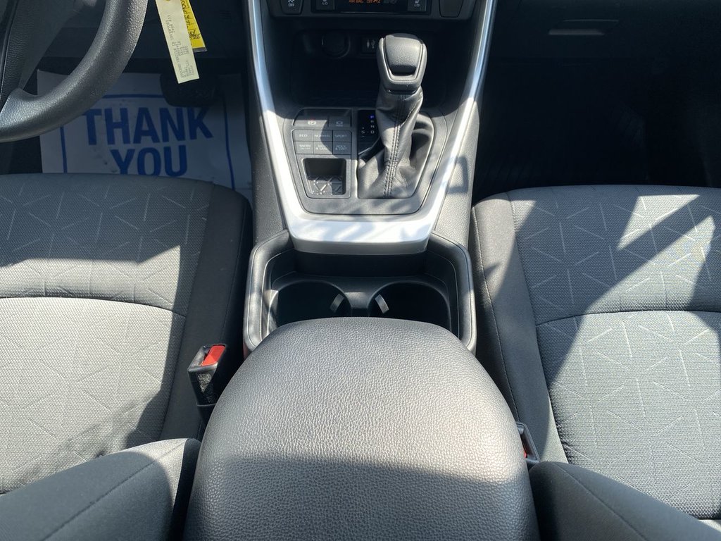 2019 Toyota RAV4 LE in Alliston, Ontario - 20 - w1024h768px
