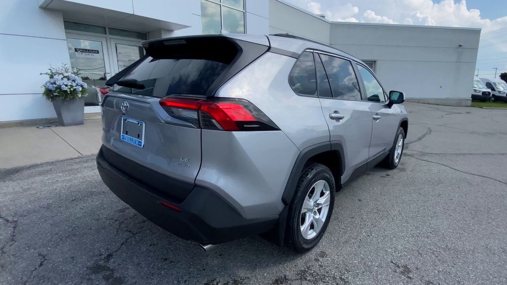 2019 Toyota RAV4 LE in Alliston, Ontario - 8 - w1024h768px