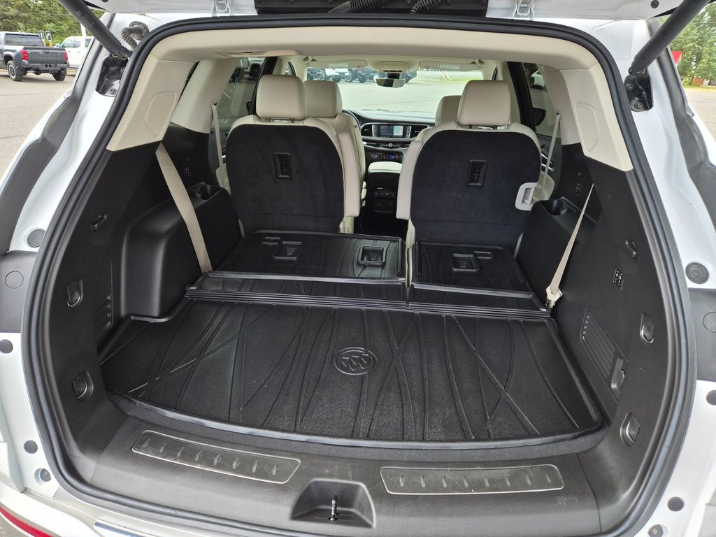 2022 Buick Enclave PREMIUM in Temiskaming Shores, Ontario - 9 - w1024h768px