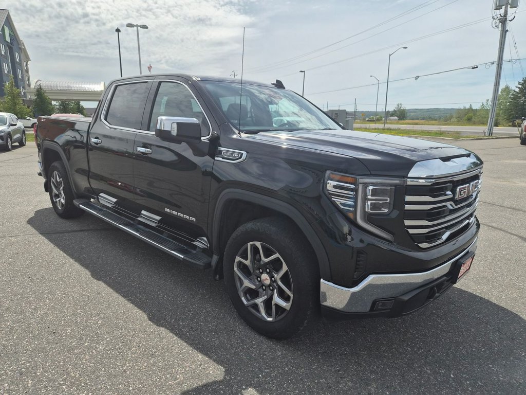 2023 GMC Sierra 1500 SLT in Temiskaming Shores, Ontario - 4 - w1024h768px