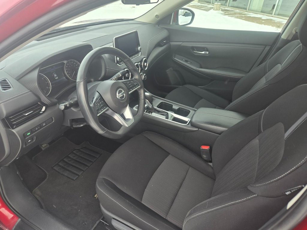 2022 Nissan Sentra SV in Temiskaming Shores, Ontario - 6 - w1024h768px