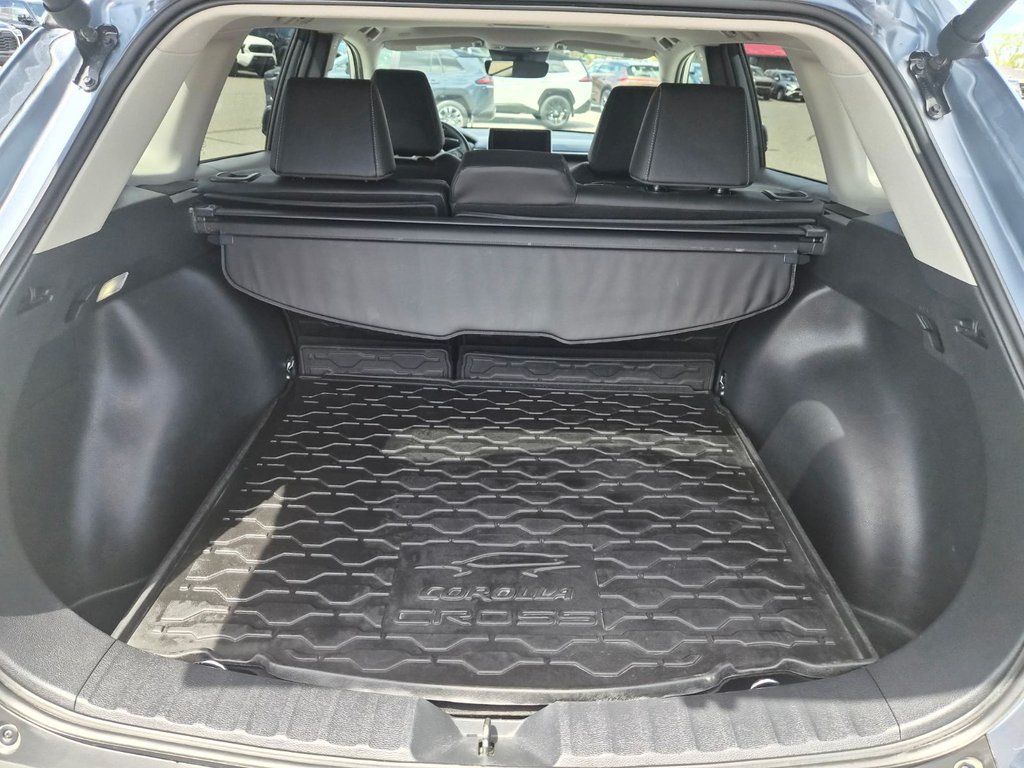 2024 TOYOTA TRUCK COROLLA CROSS XLE AWD in Temiskaming Shores, Ontario - 8 - w1024h768px