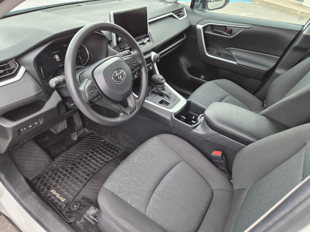 2024 TOYOTA TRUCK RAV4 LE in Temiskaming Shores, Ontario - 5 - w1024h768px