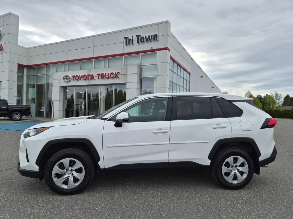 2024 TOYOTA TRUCK RAV4 LE in Temiskaming Shores, Ontario - 1 - w1024h768px