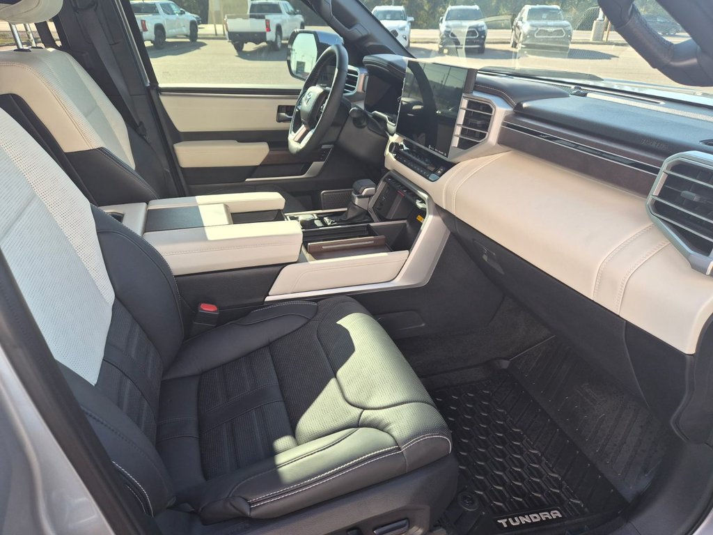 2024 TOYOTA TRUCK TUNDRA CAPSTONE HYBRID in Temiskaming Shores, Ontario - 8 - w1024h768px