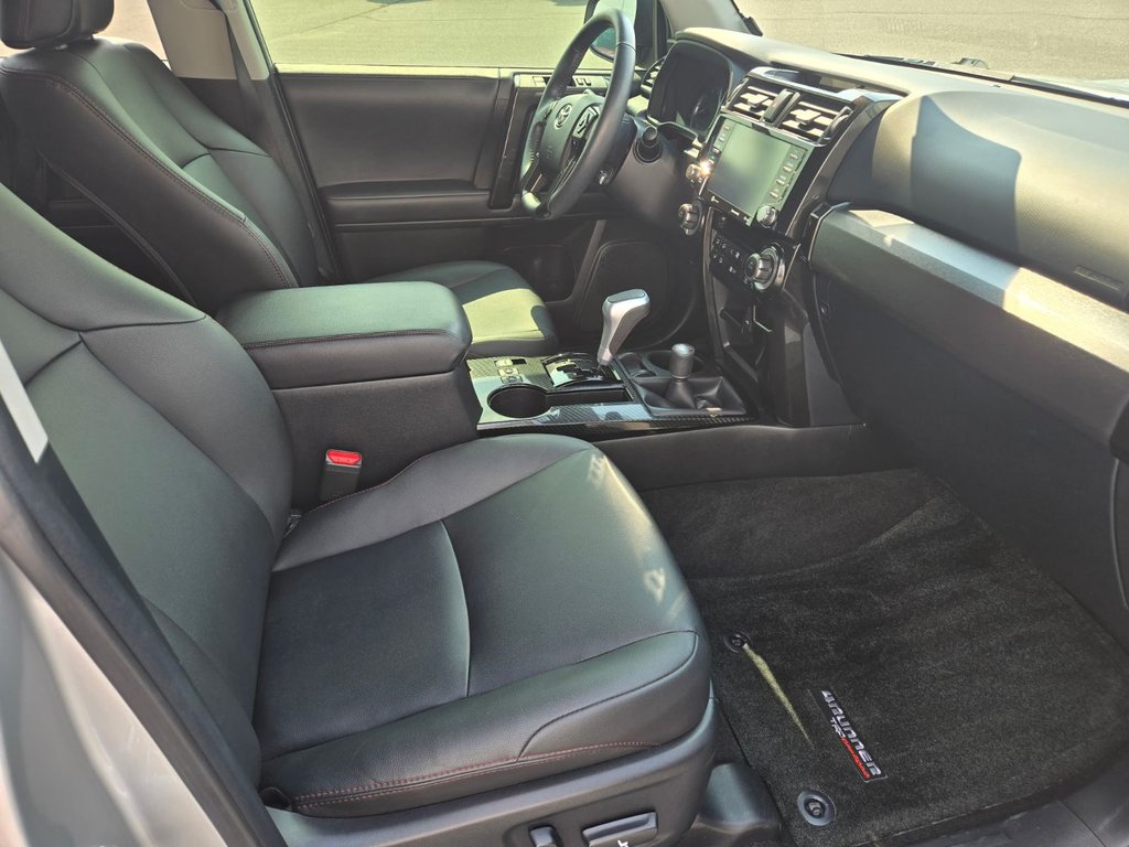 2021 Toyota 4Runner 4DR 4WD in Temiskaming Shores, Ontario - 8 - w1024h768px