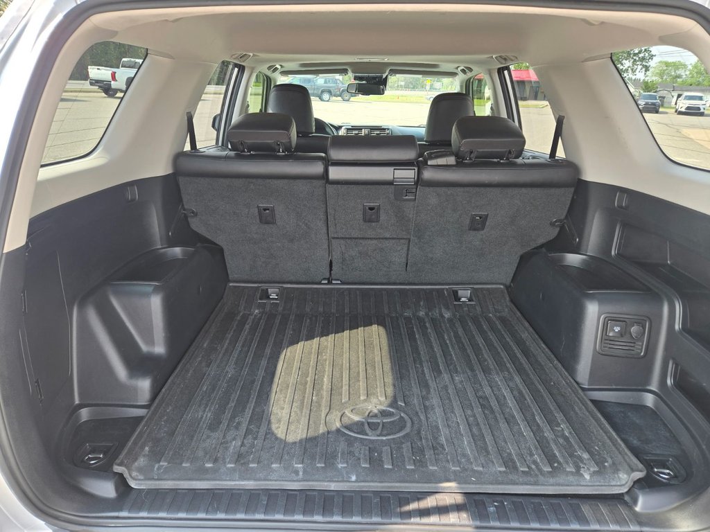 2021 Toyota 4Runner 4DR 4WD in Temiskaming Shores, Ontario - 9 - w1024h768px