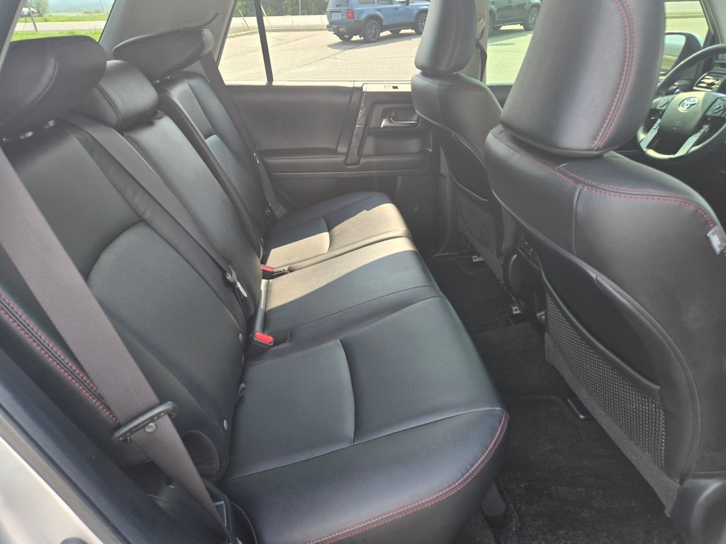 2021 Toyota 4Runner 4DR 4WD in Temiskaming Shores, Ontario - 7 - w1024h768px