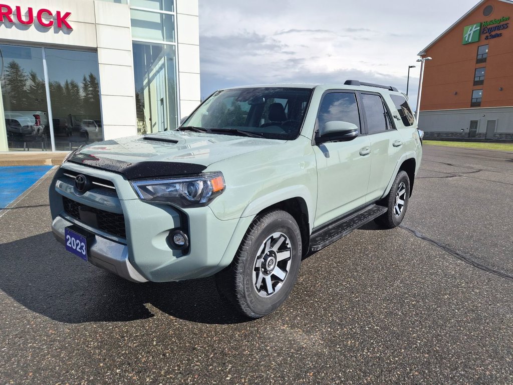 2023 Toyota 4Runner 4DR 4WD in Temiskaming Shores, Ontario - 2 - w1024h768px