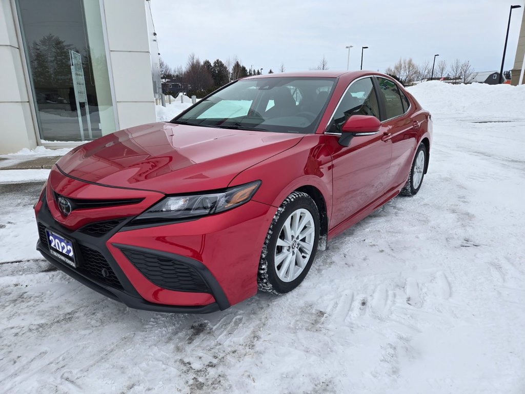 2022 Toyota Camry SE in Temiskaming Shores, Ontario - 4 - w1024h768px