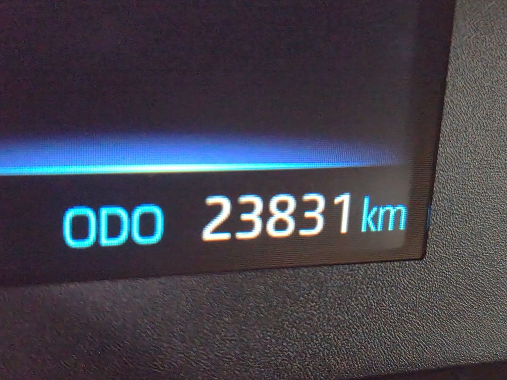 Toyota COROLLA HATCHBA SE UPGRADE PKG 2025 à Temiskaming Shores, Ontario - 9 - w1024h768px