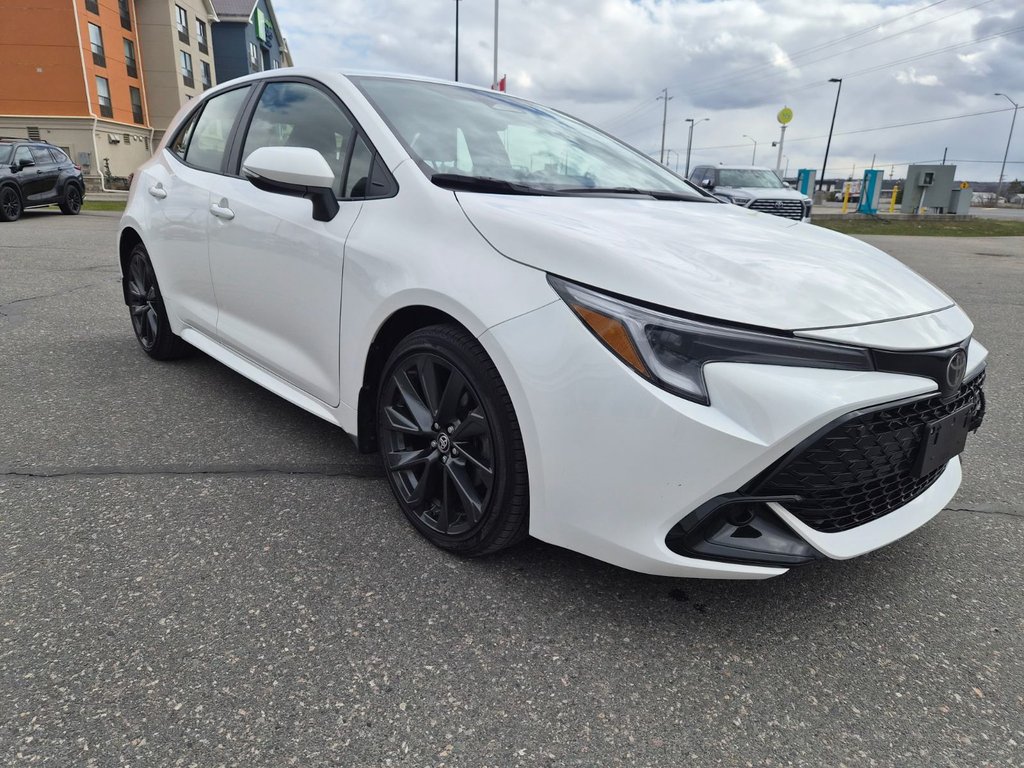 Toyota COROLLA HATCHBA SE UPGRADE PKG 2025 à Temiskaming Shores, Ontario - 3 - w1024h768px