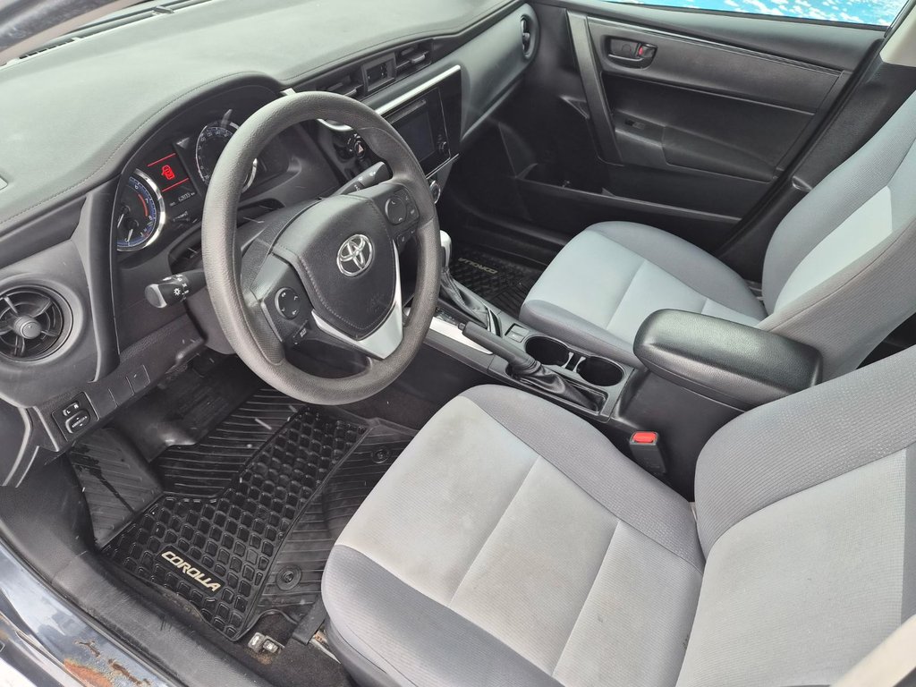 2019 Toyota COROLLA CE in Temiskaming Shores, Ontario - 5 - w1024h768px