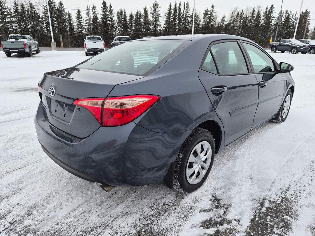 2019 Toyota COROLLA CE in Temiskaming Shores, Ontario - 3 - w1024h768px