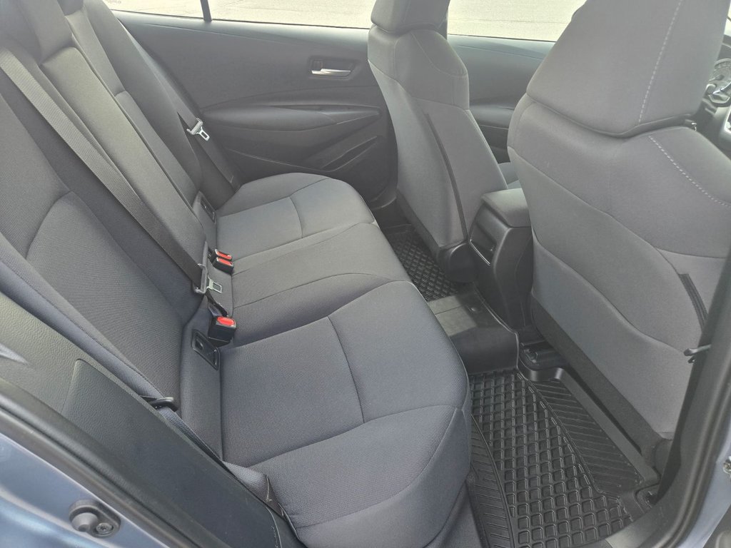 2021 Toyota Corolla LE in Temiskaming Shores, Ontario - 7 - w1024h768px