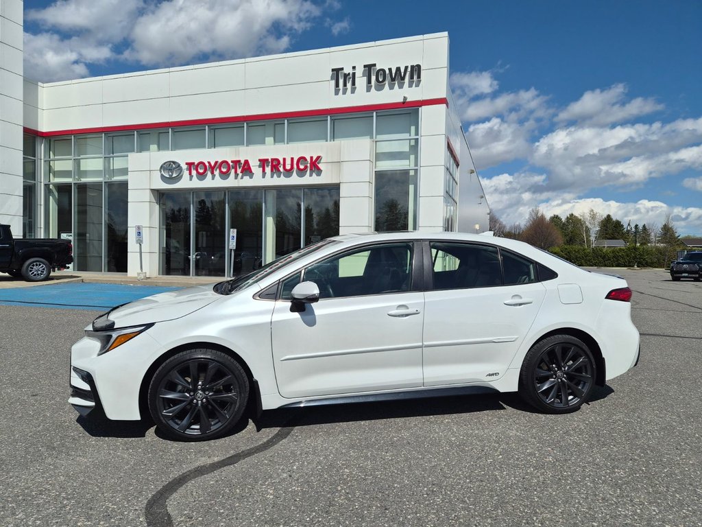 2023 Toyota COROLLA HYBRID XSE AWD in Temiskaming Shores, Ontario - 1 - w1024h768px