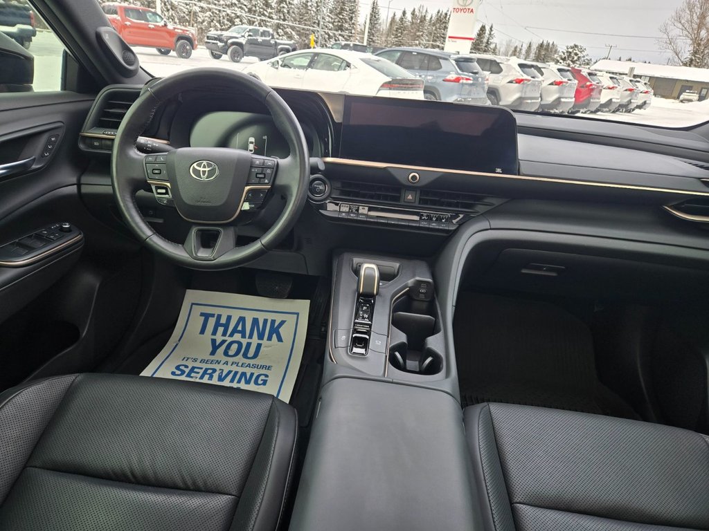 2023 Toyota CROWN PLATINUM in Temiskaming Shores, Ontario - 6 - w1024h768px