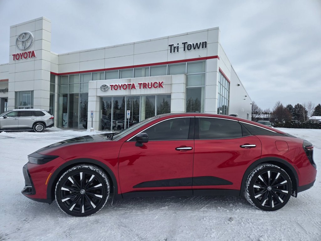 2023 Toyota CROWN PLATINUM in Temiskaming Shores, Ontario - 1 - w1024h768px